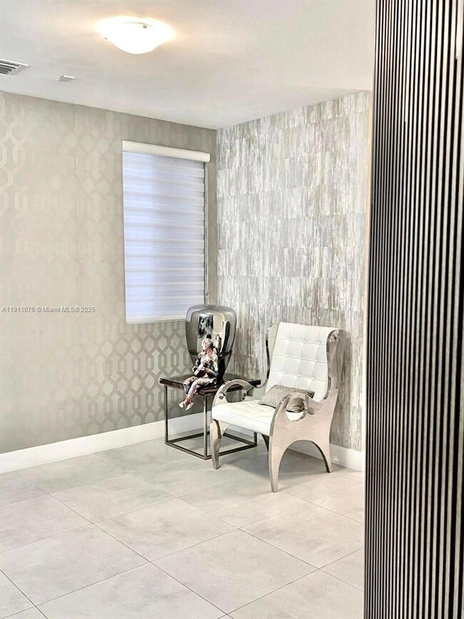 6846 NW 103rd Ave, Doral, FL 33178 - photo 5