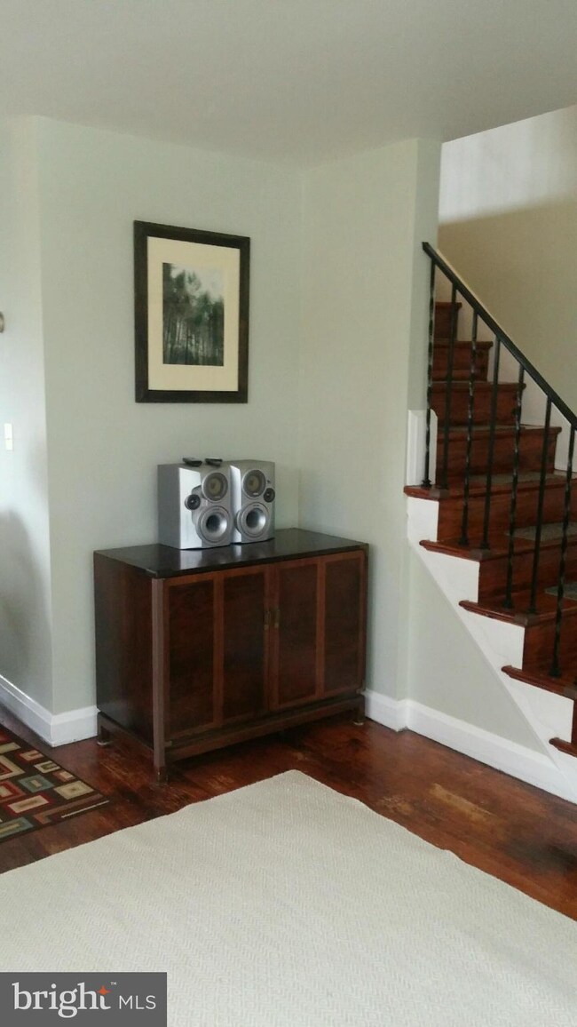 3407 Pinewood Ave, Baltimore, MD 21206 - photo 4