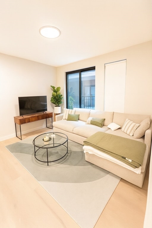 400 W Broadway unit 303, Boston, MA 02127 - photo 5