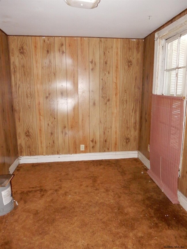 14 107th St, Troy, NY 12182 - photo 4