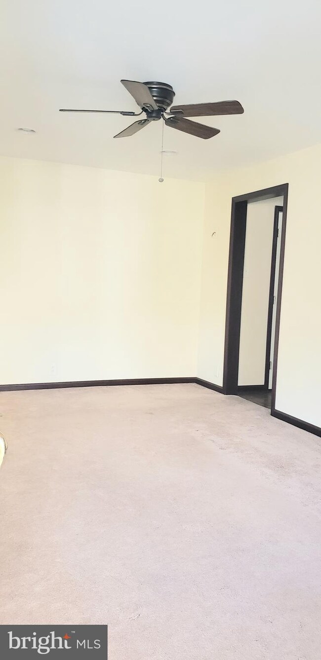 139 Park Ave, Gloucester City, NJ 08030 - photo 5