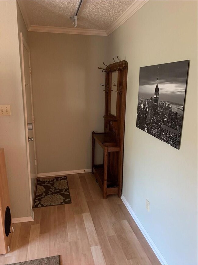 8210 Bent Tree Rd unit 226, Austin, TX 78759 - photo 5