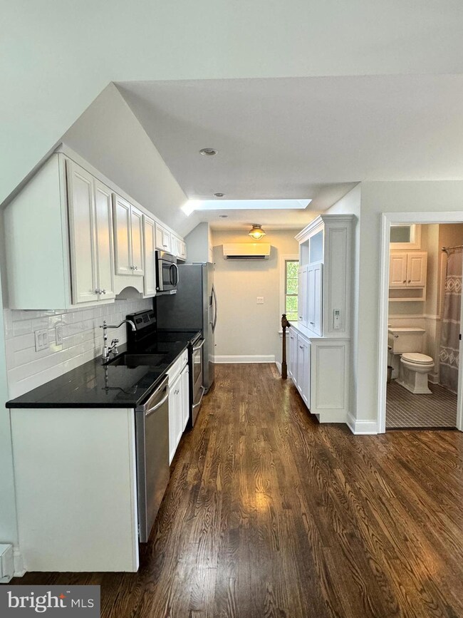 132 APARTMENT Greenwood Creek Rd, Queenstown, MD 21658 - photo 4