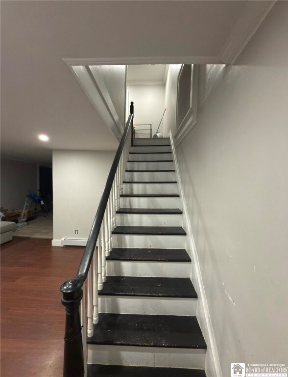 13 Burgess St, Silver Creek, NY 14136 - photo 5