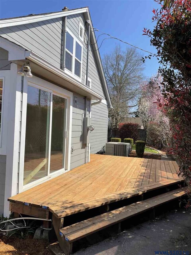 201 Williams St, Independence, OR 97351 - photo 7