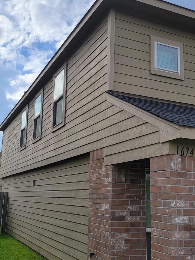 View of side of home