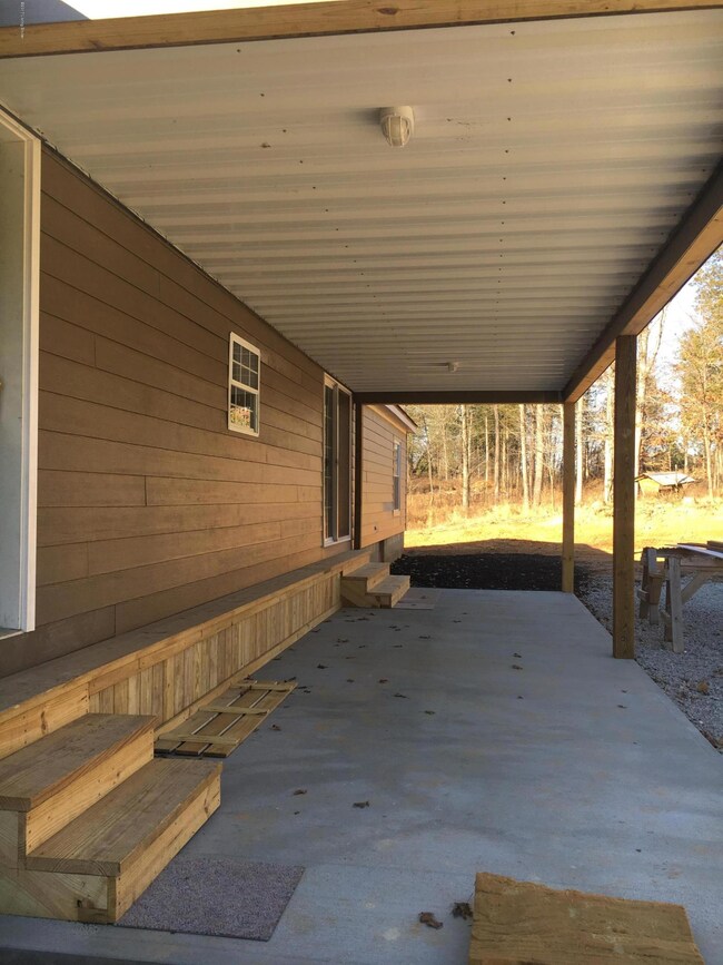 DFB4FEE5-53B3-4F20-9893-3B87A92FF17A