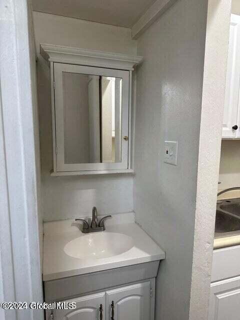 166 2nd Ave unit 11, Troy, NY 12180 - photo 6