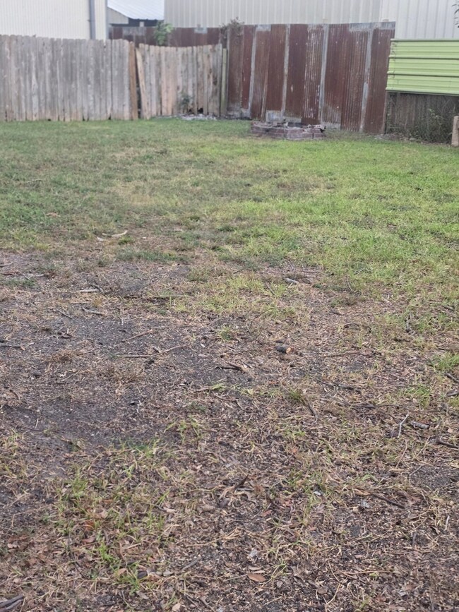 1934 Hopper Rd, Houston, TX 77093 - photo 5