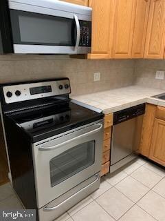 unlisted-address, Arlington, VA 22201 - photo 6