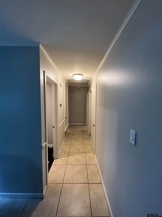 628 628 Fair Ln, Tyler, TX 75701 - photo 6