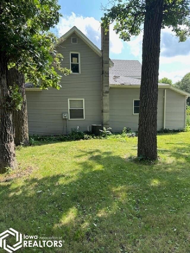 202 4th St, Livermore, IA 50558 - photo 2