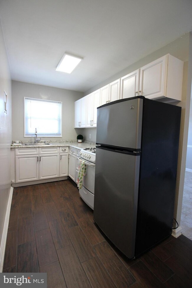 2243 Huntington Ave unit 304, Alexandria, VA 22303 - photo 6