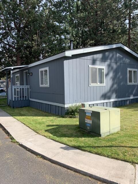 19950 Driftwood Ln unit 235, Bend, OR 97702 - photo 2