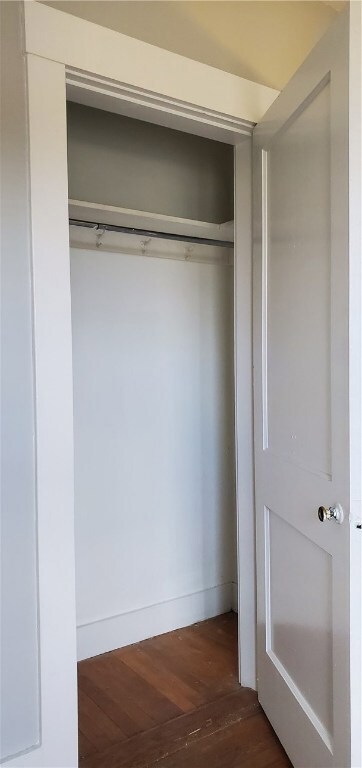 30 Middleton Ave unit 2, Newport, RI 02840 - photo 4