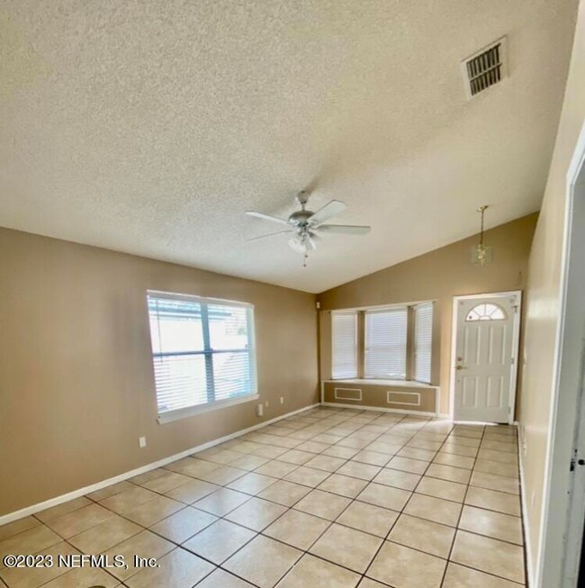 5058 Somerton Ct, Jacksonville, FL 32210 - photo 2