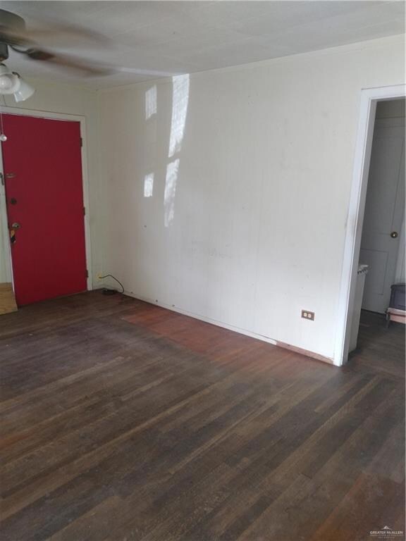 605 W Gore Ave, Pharr, TX 78577 - photo 4