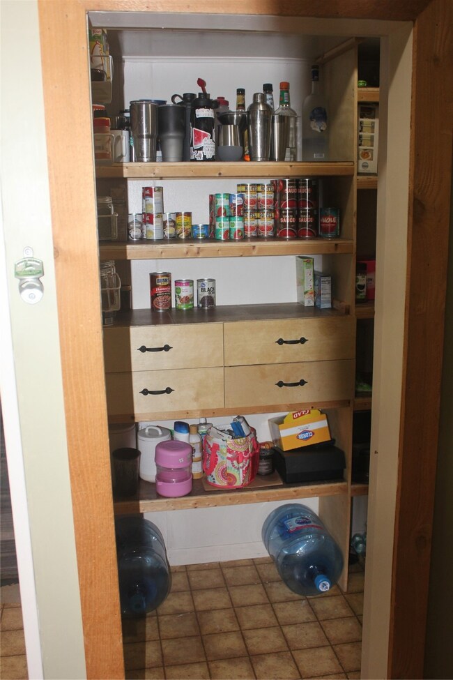 9532 Grunwald Rd, Beasley, TX 77417 - photo 7