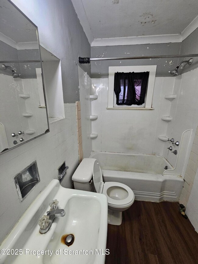 532 Alder St unit 2, Scranton, PA 18505 - photo 7