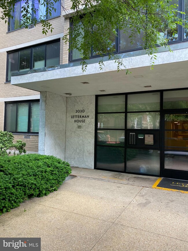 Letterman House unit 501, Washington, DC 20006 - photo 3