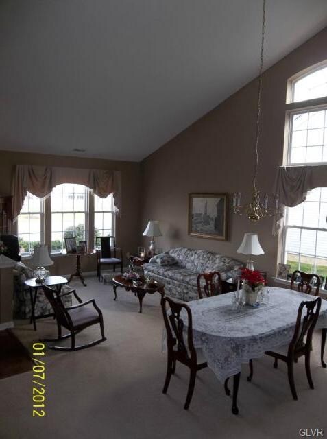 1964 Alexander Dr unit I29, Macungie, PA 18062 - photo 4