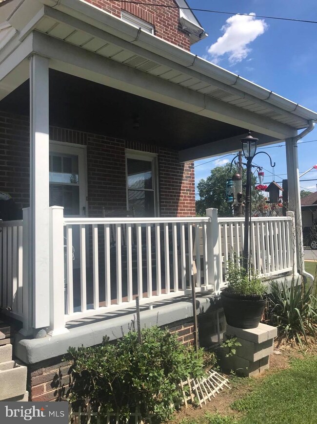 101 E Howard St unit 1, Pottstown, PA 19464 - photo 4