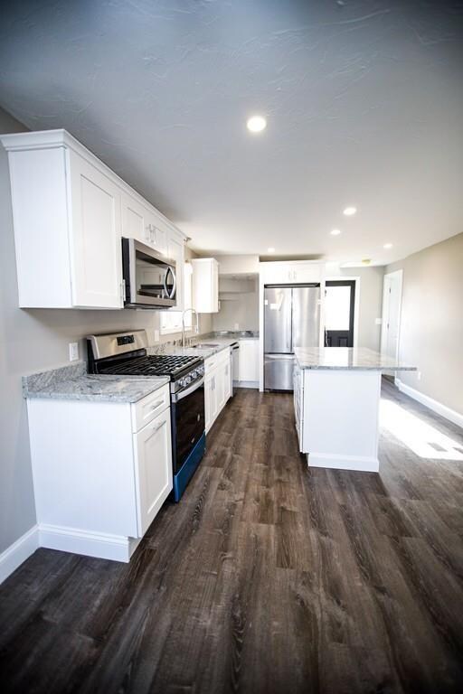 20 Adams St, Fairhaven, MA 02719 - photo 4