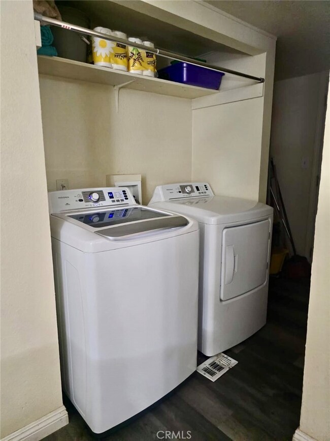 16397 S D St unit 38, Victorville, CA 92395 - photo 4