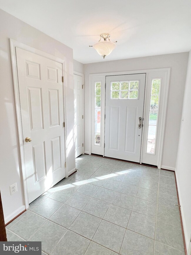 1321 Mare St, Ranson, WV 25438 - photo 5