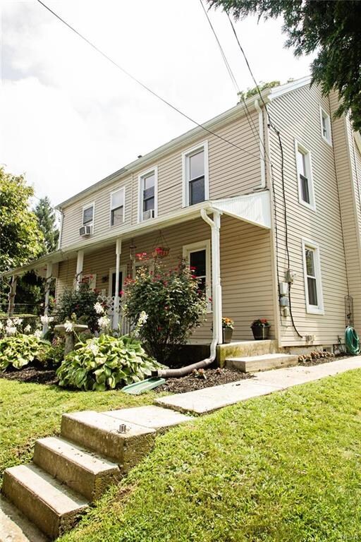 724 Furnace St, Emmaus, PA 18049 - photo 2