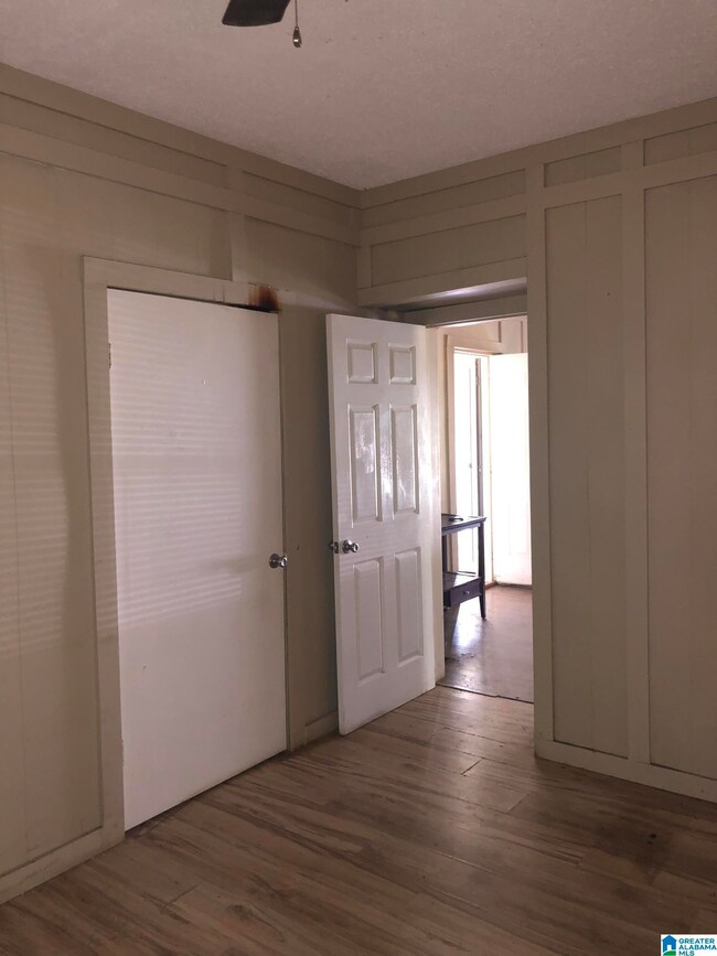 1812 Clarendon Ave, Bessemer, AL 35020 - photo 4