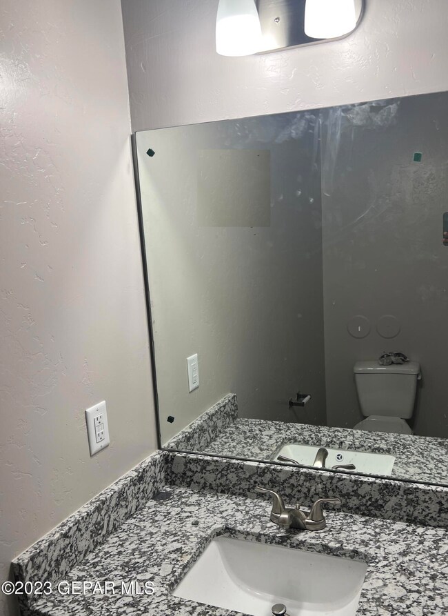 625 Harvest Grove Ln, Socorro, TX 79927 - photo 3