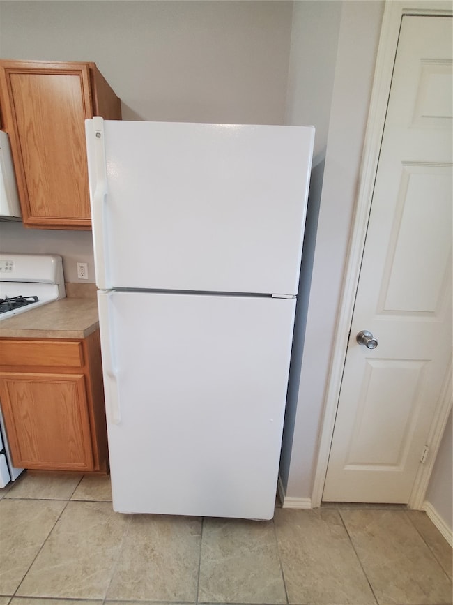 2806 Legends Crest Dr, Spring, TX 77386 - photo 6