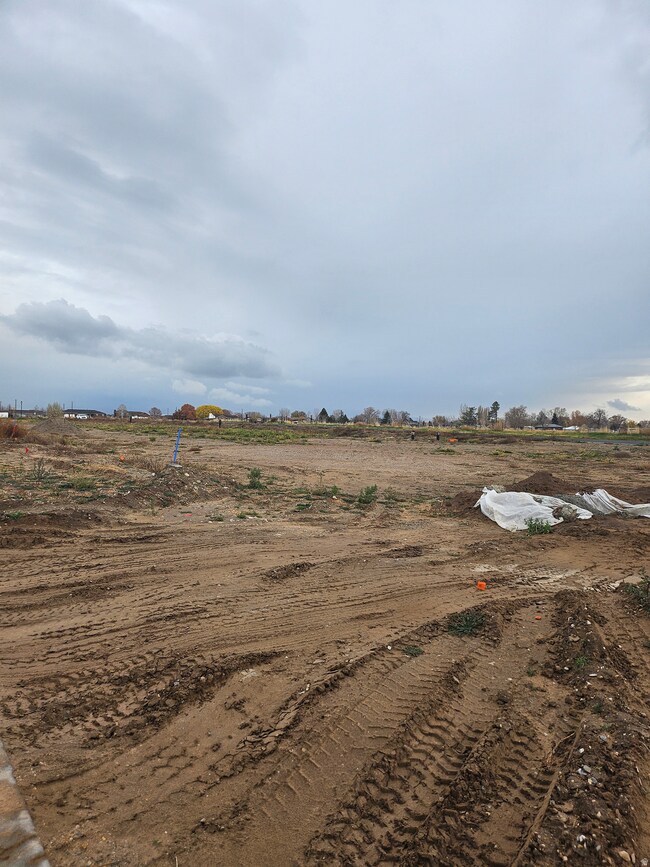 3721 W 825 N unit 101, West Point, UT 84015 - photo 2