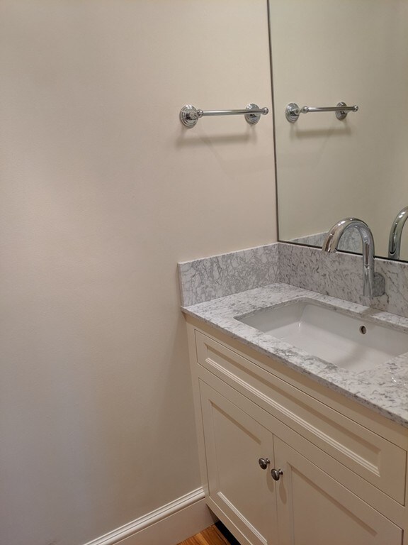 253 Swanton St unit Rear, Winchester, MA 01890 - photo 7