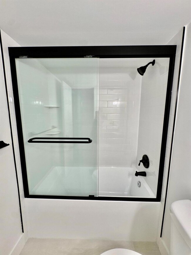 6446 Chasewood Dr unit B, Jupiter, FL 33458 - photo 5