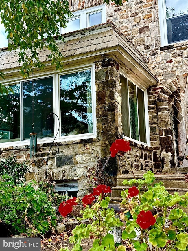 1118 E 36th St, Baltimore, MD 21218 - photo 2