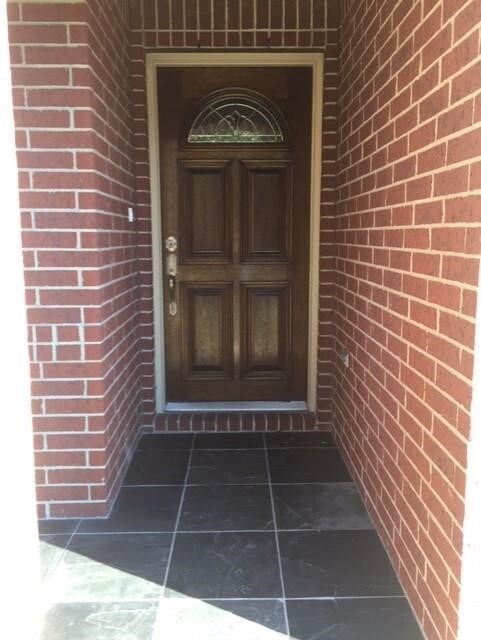 8807 Kaeling Meadow Ct, Houston, TX 77075 - photo 2