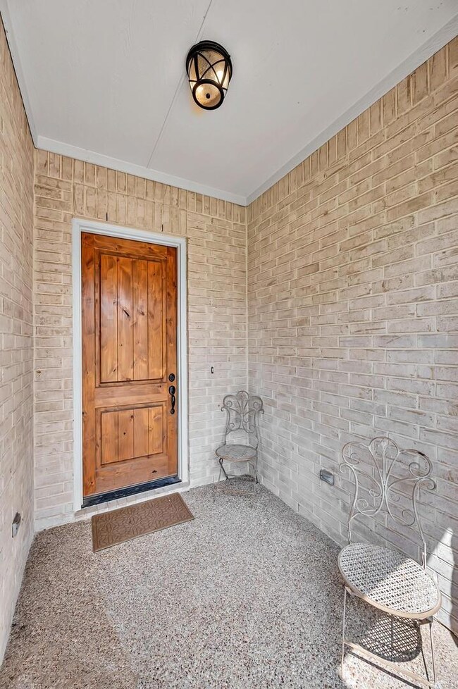 24066 Stonewood Dr, Whitney, TX 76692 - photo 3