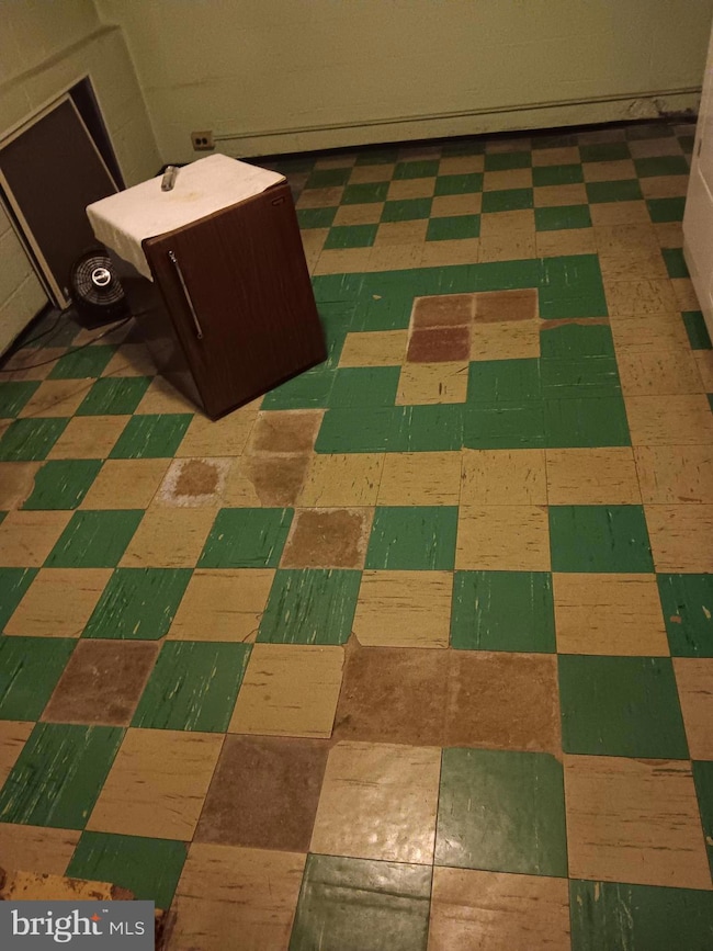 352 S 25th St, Harrisburg, PA 17104 - photo 5