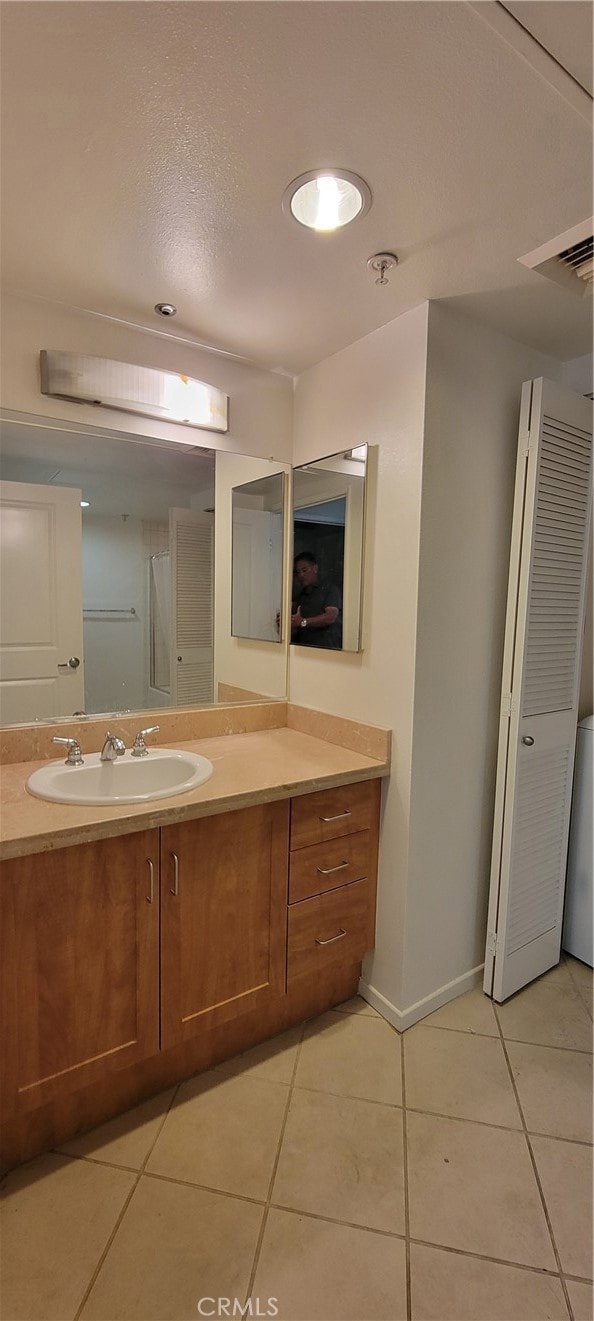 267 S San Pedro St, Los Angeles, CA 90012 - photo 5