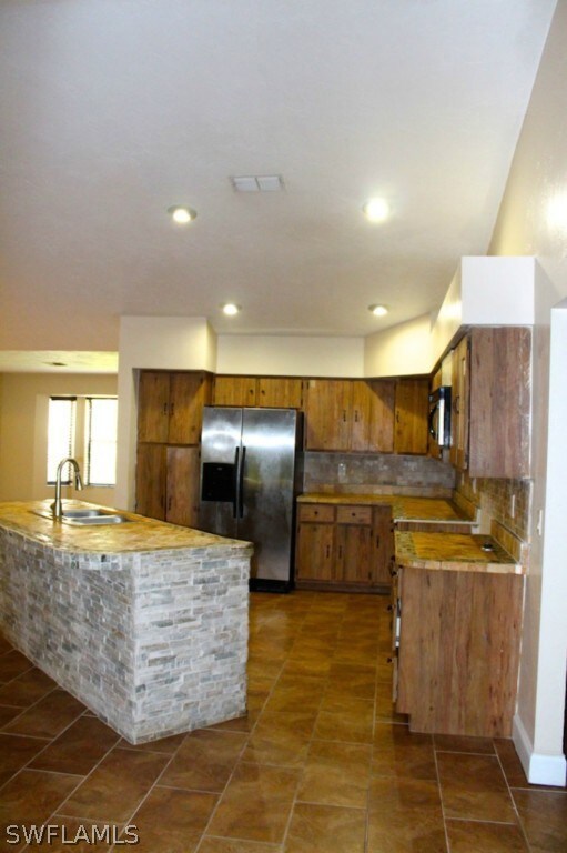 Vaulted Ceilings with flush mount lighting