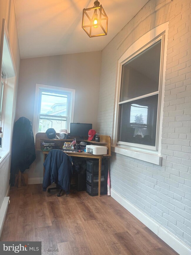 125 Lagrange Ave, Essington, PA 19029 - photo 4