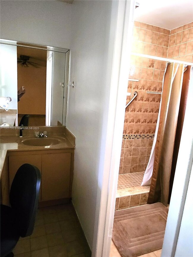 2231 SW 14th St unit 2231, Miami, FL 33145 - photo 4