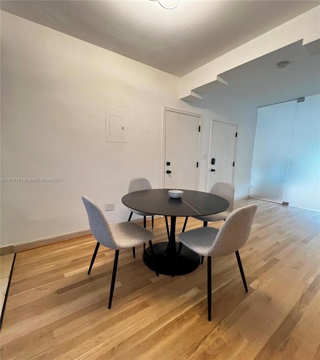 1520 Euclid Ave unit 8, Miami Beach, FL 33139 - photo 4