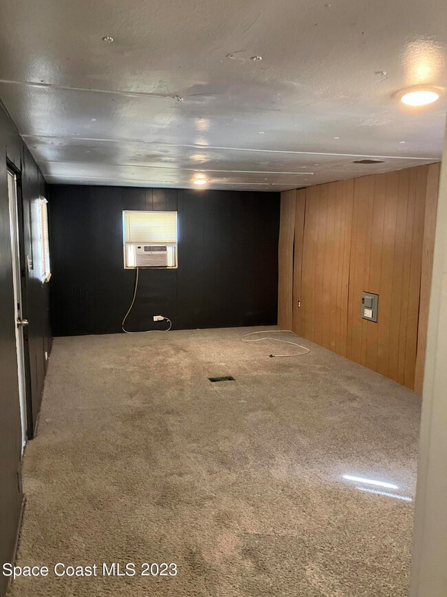 I1670 Pinecrest  main bdrm