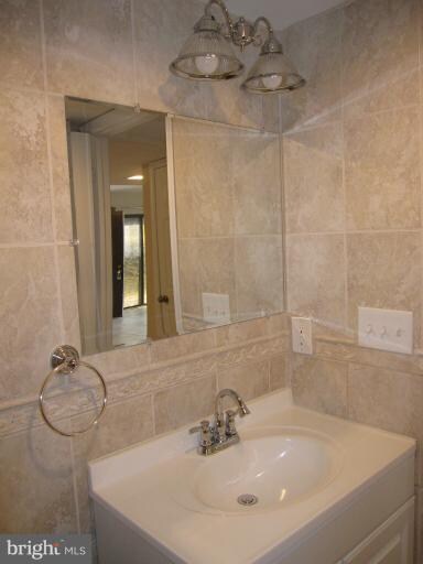 2147 Gunsmith Terrace unit 47-4, Woodbridge, VA 22191 - photo 4