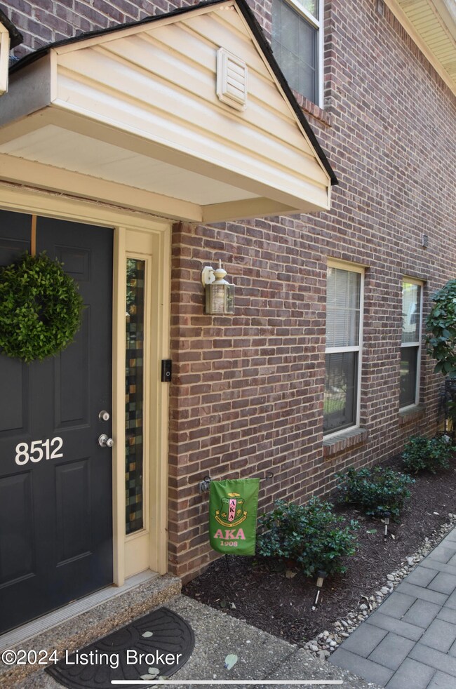 8512 Grand Neptune Dr unit 1702, Louisville, KY 40228 - photo 5