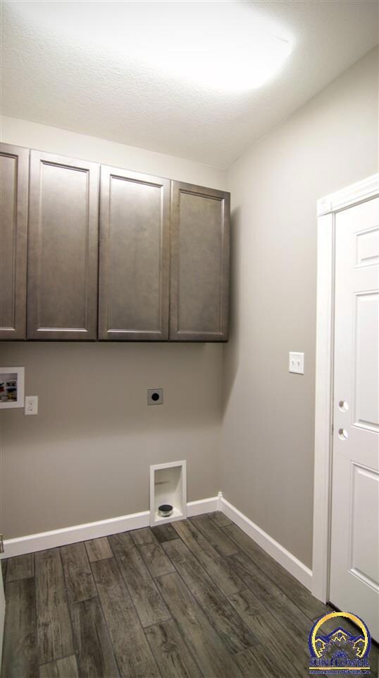 2909 SW Greenridge St, Topeka, KS 66614 - photo 5