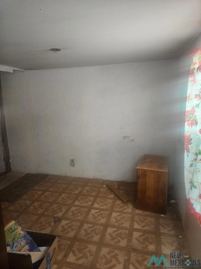 1413 E Birch St, Deming, NM 88030 - photo 6